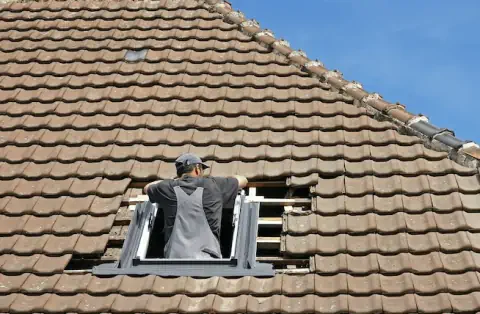 Pose de velux - Viviers-lès-Montagnes